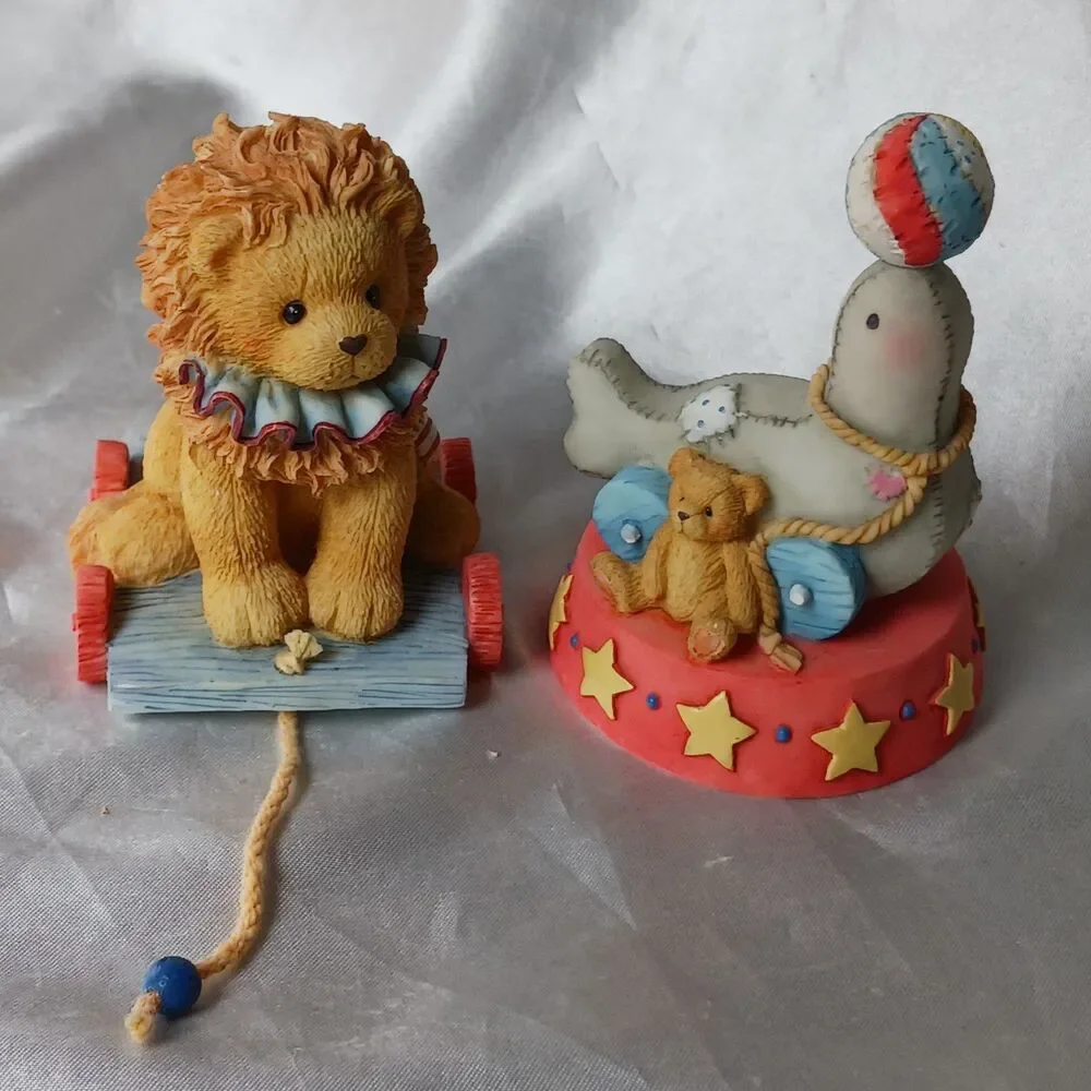 CHERISHED TEDDIES IN THE CENTER RING CIRCUS SET W/11 FIGURINES